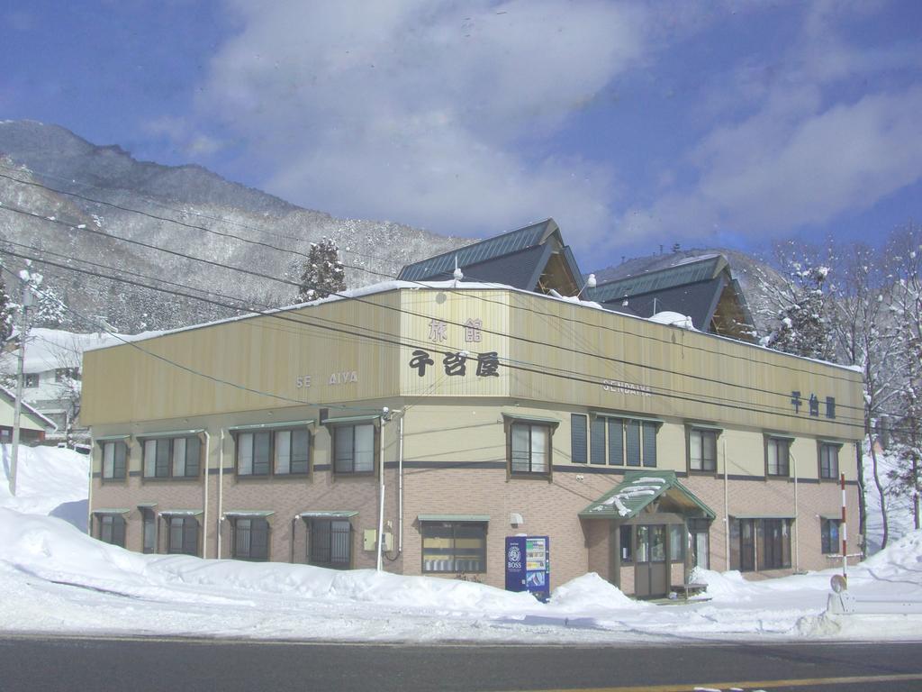 Sendaiya Hotel Hida Bagian luar foto