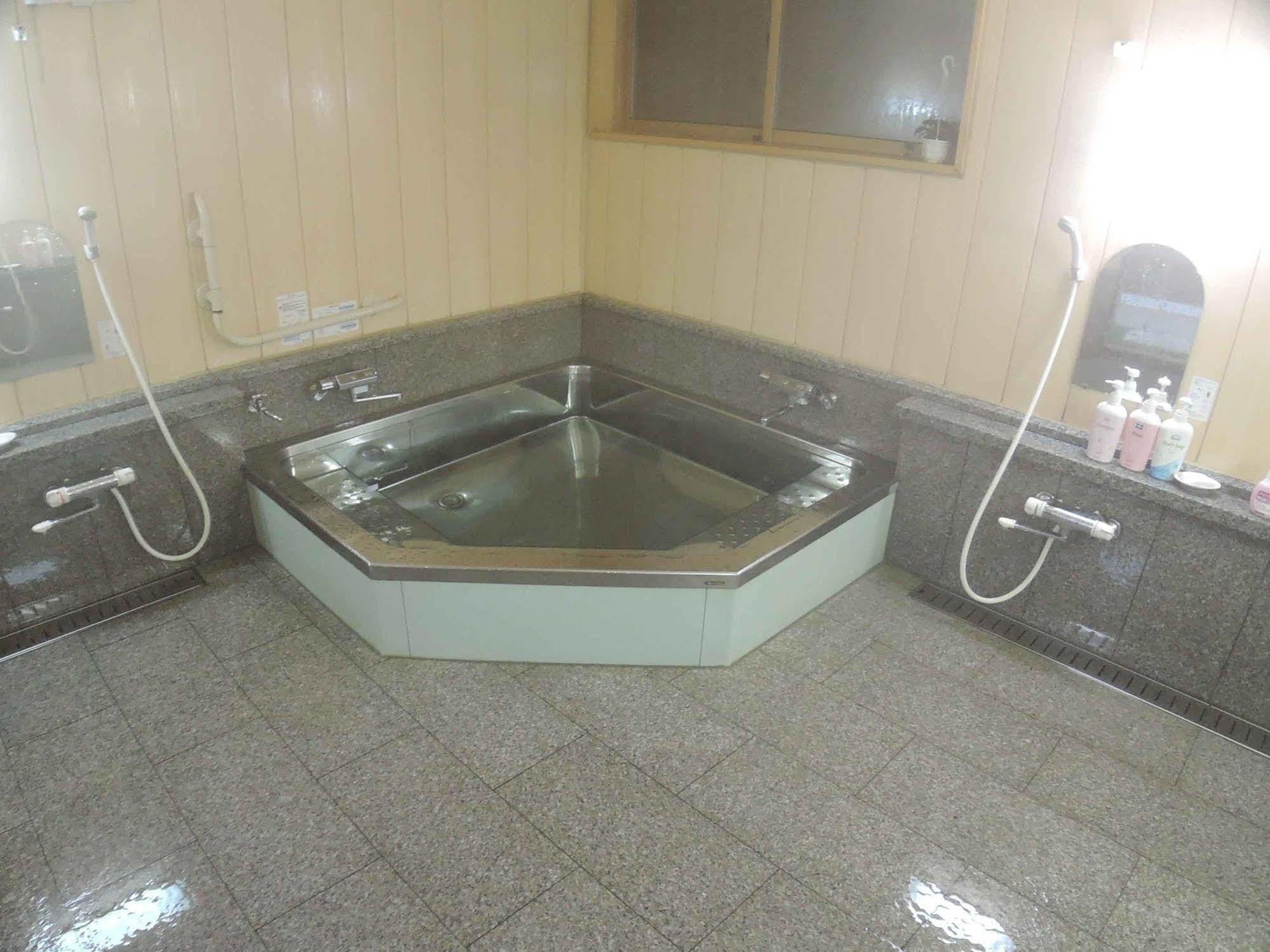 Sendaiya Hotel Hida Bagian luar foto