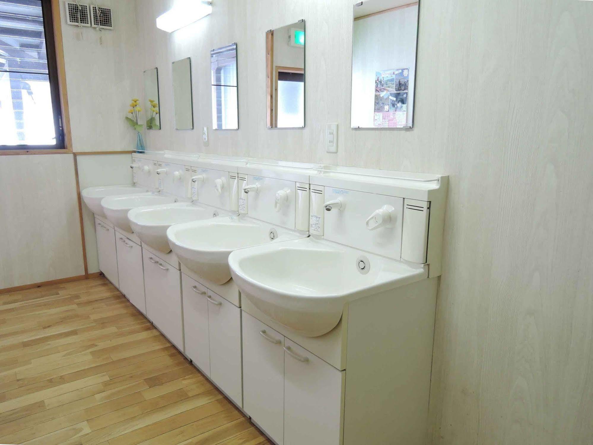 Sendaiya Hotel Hida Bagian luar foto